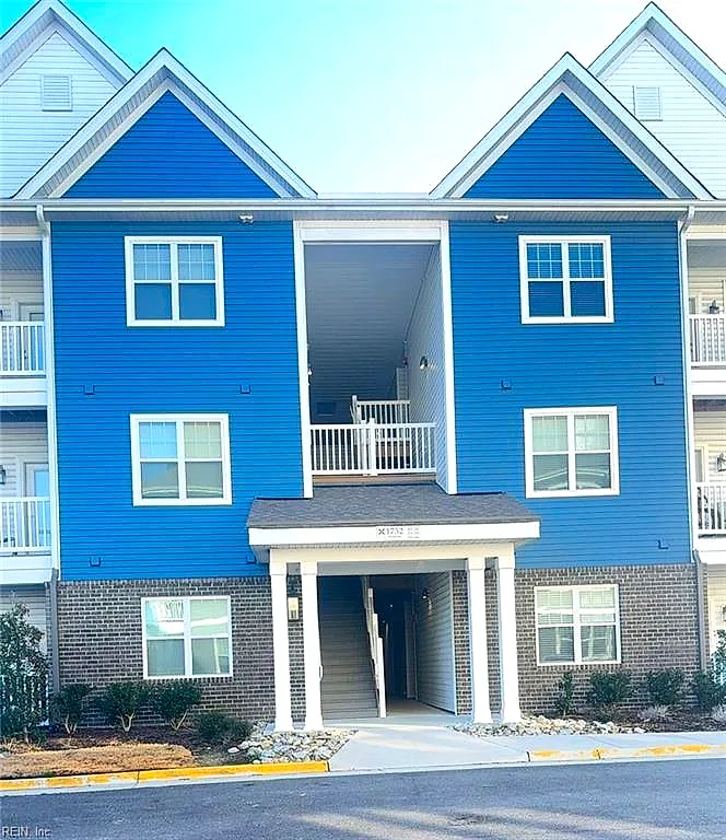 1732 Dromolin Dr #307, Virginia Beach — photo