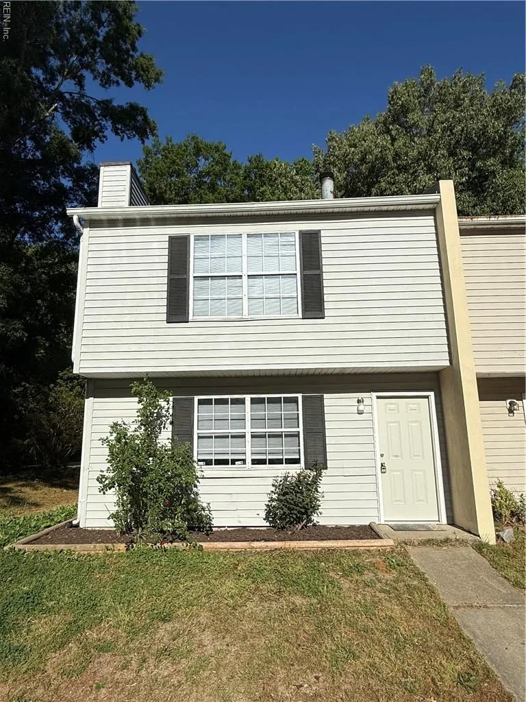 1 Oneonta DR, NEWPORTNEWS VA 23602