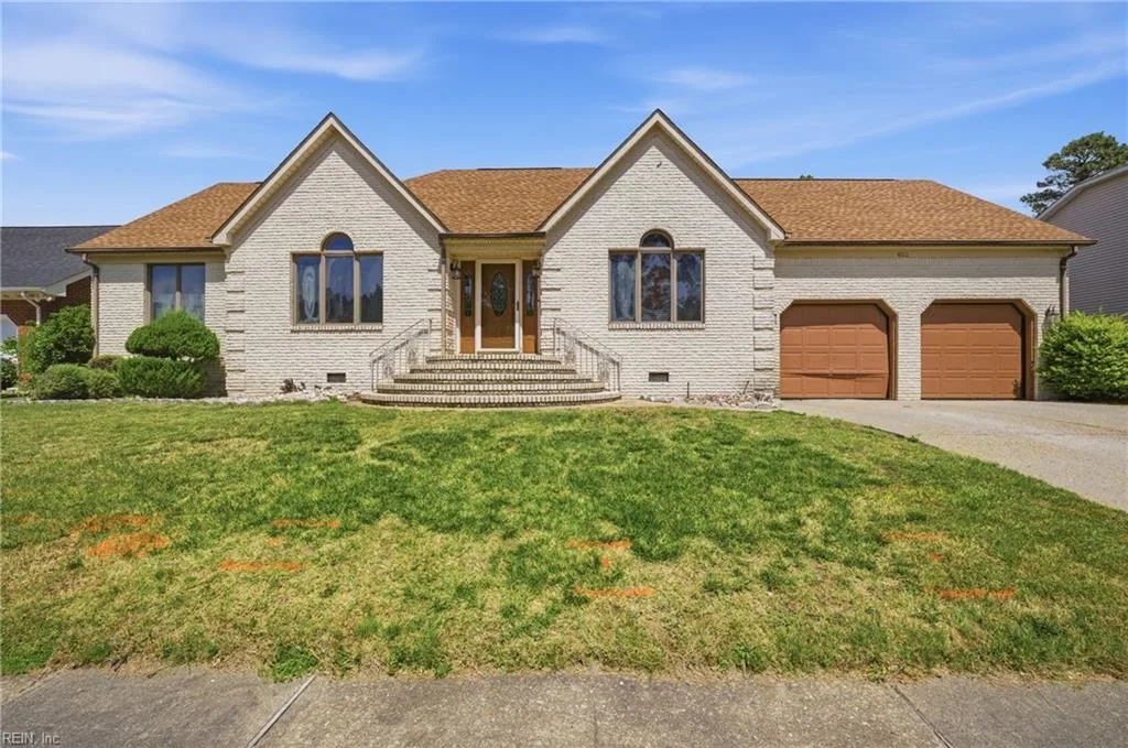 4032 Lakeview Dr