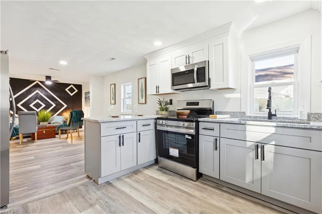 204 Bute ST, SUFFOLK VA 23434