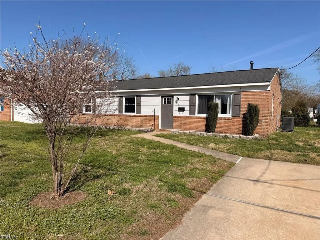 720 Pelham DR, HAMPTON VA 23669