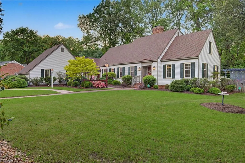 4141 Belvedere DR, CHESAPEAKE VA 23321