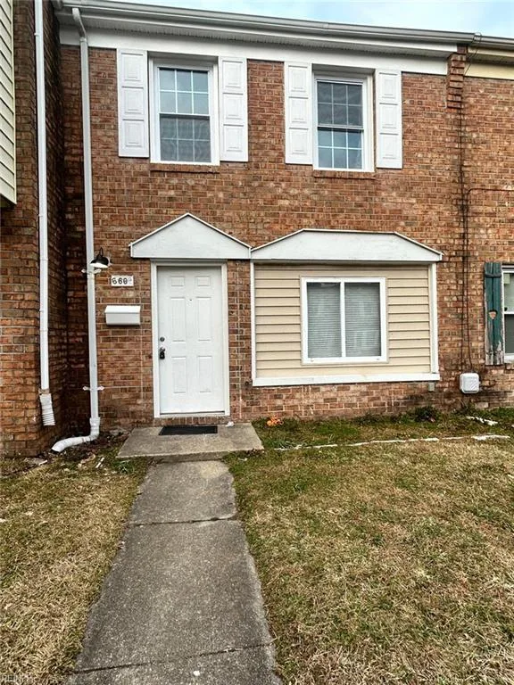 6602 Stoney PT, NORFOLK VA 23502