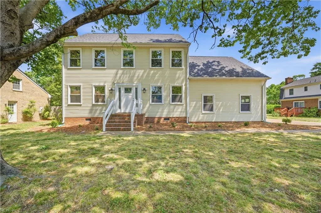 4209 Stonebridge LNDG, CHESAPEAKE VA 23321