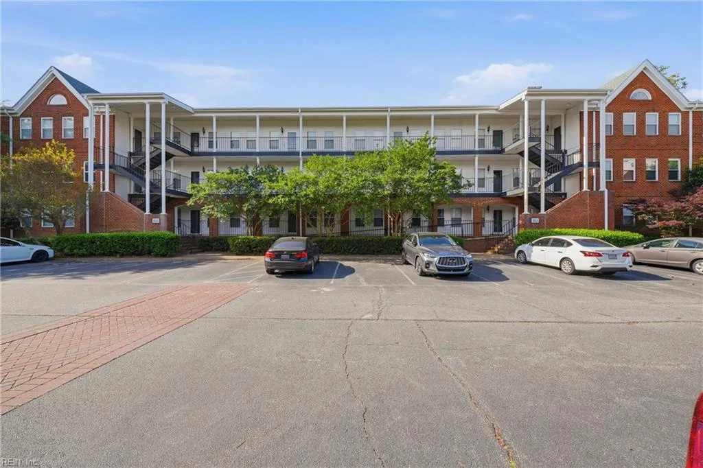 103 Westover AVE #202, NORFOLK VA 23507