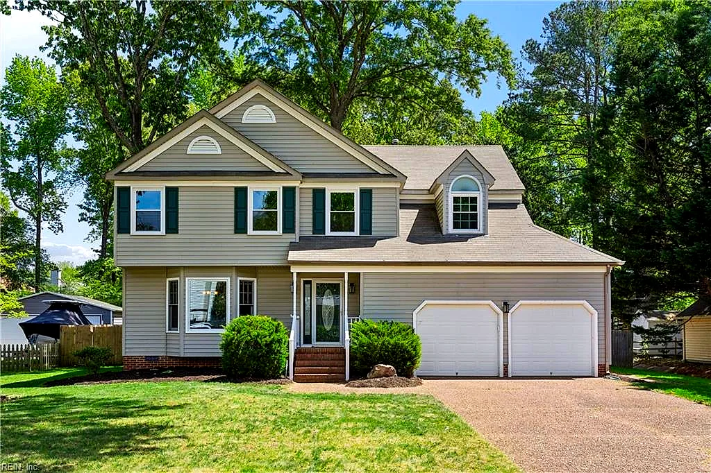 102 Militia Ct, Yorktown — photo