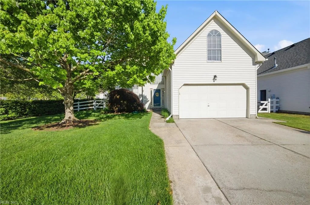 2572 Seven Kings RD, VIRGINIABEACH VA 23456