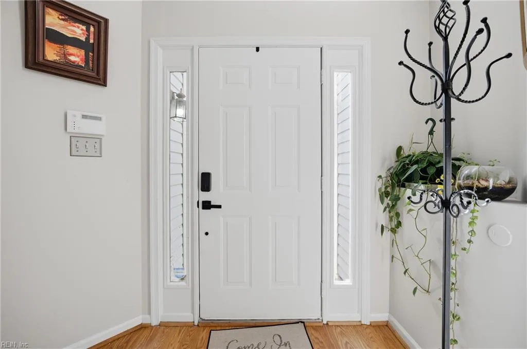 2572 Seven Kings Rd, Virginia Beach — photo