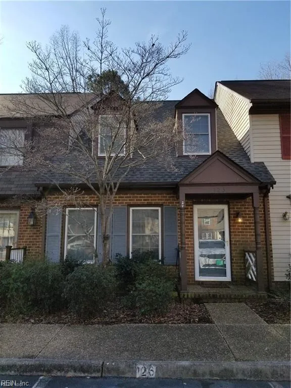 126 Sloane Pl, Newport News — photo