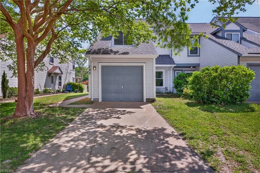 725 Hecate DR, VIRGINIABEACH VA 23454