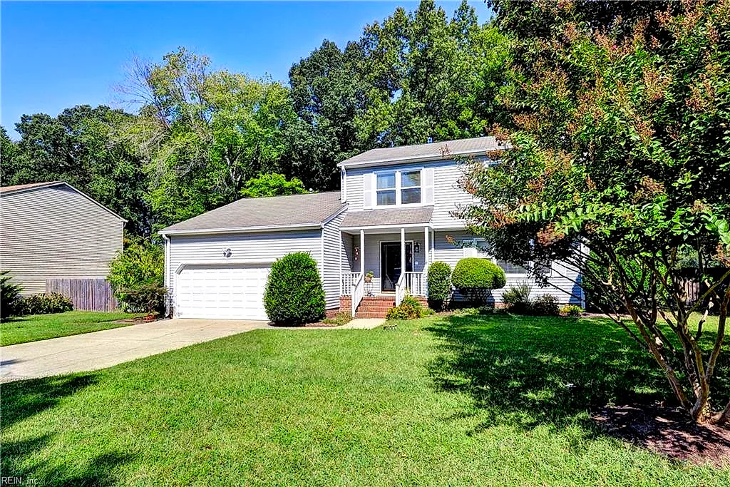 100 Davids Way, Yorktown — photo