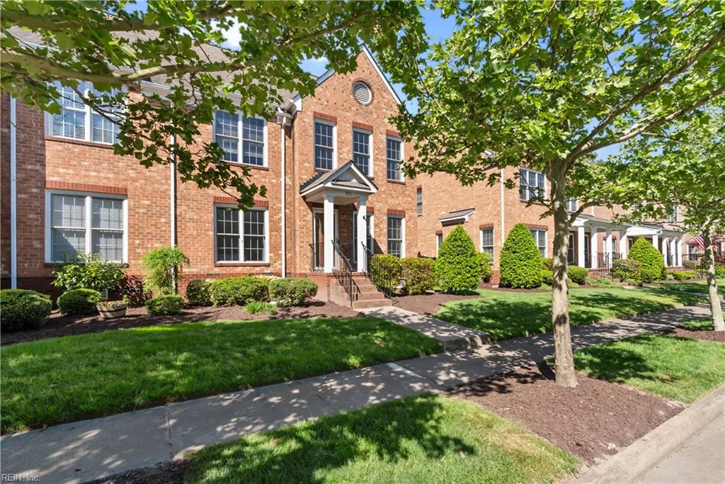 335 Herman Melville AVE, NEWPORTNEWS VA 23606