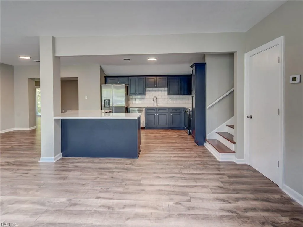 9 Riverdale DR, HAMPTON VA 23666