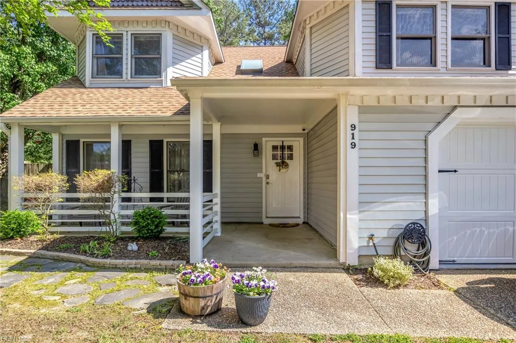 919 Belvoir CIR, NEWPORTNEWS VA 23608