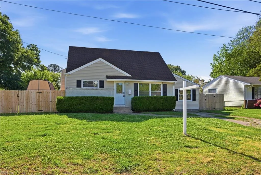 624 Cunningham RD, VIRGINIABEACH VA 23462