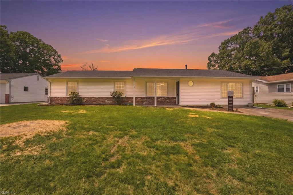 409 Lineberry RD, VIRGINIABEACH VA 23452