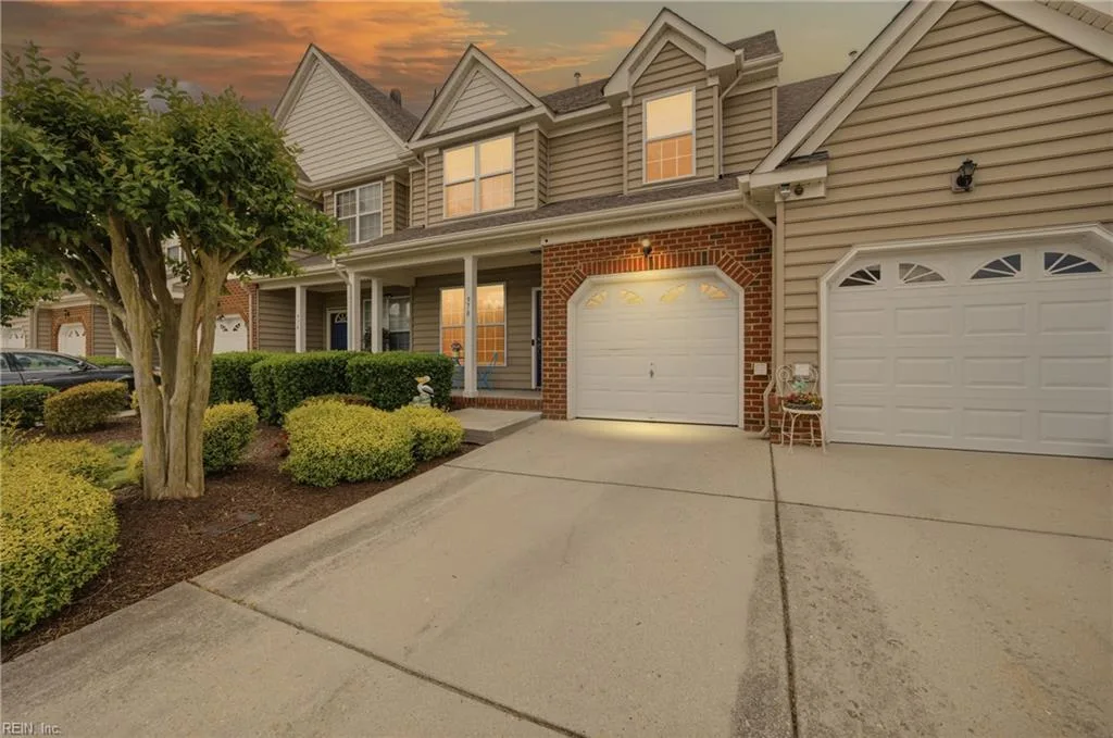 978 Hunley DR, VIRGINIABEACH VA 23462