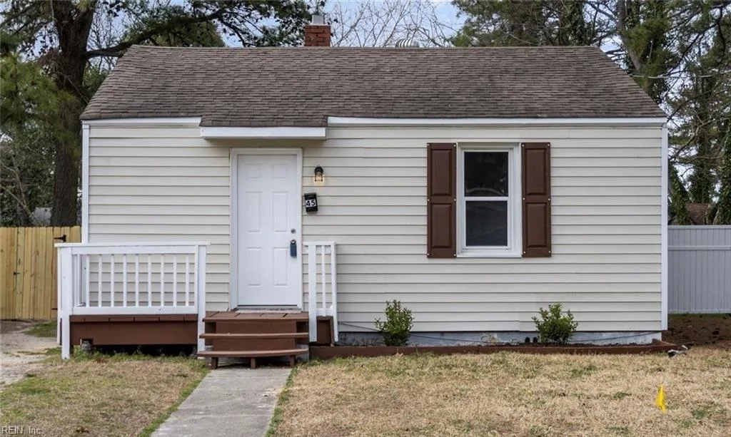 45 Pollux CIR E, PORTSMOUTH VA 23701