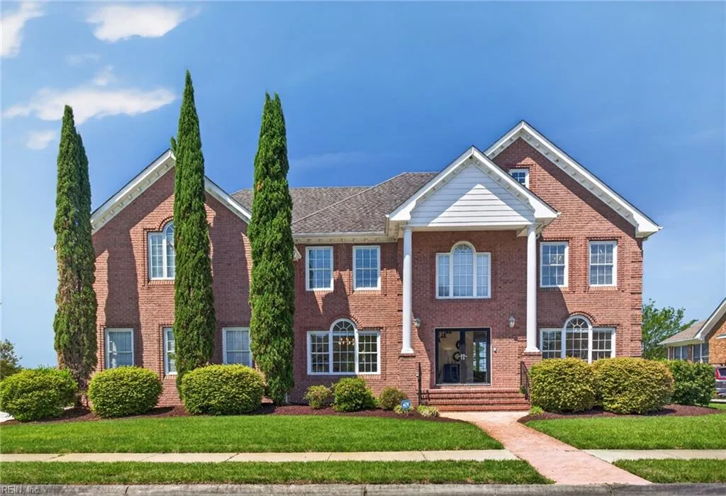 1322 Club House DR, CHESAPEAKE VA 23322