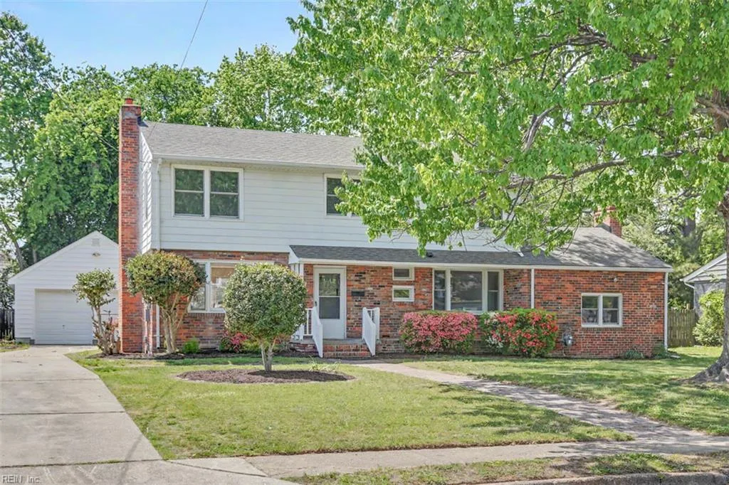 213 Brooke DR, HAMPTON VA 23663