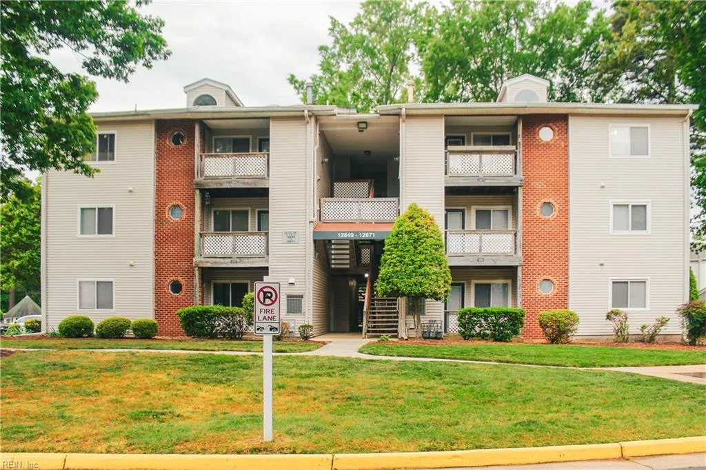 12871 Daybreak CIR, NEWPORTNEWS VA 23602