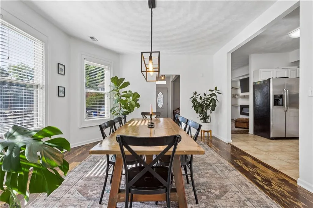 232 W 31st St, Norfolk — photo