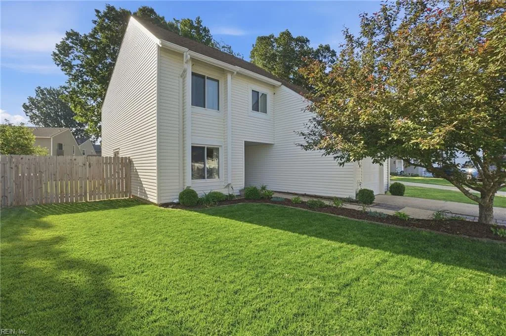904 Prior CT, VIRGINIABEACH VA 23462