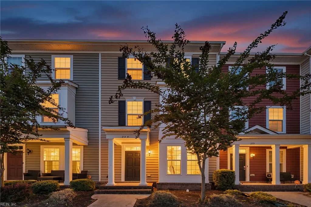 273 Tigerlilly DR, PORTSMOUTH VA 23701