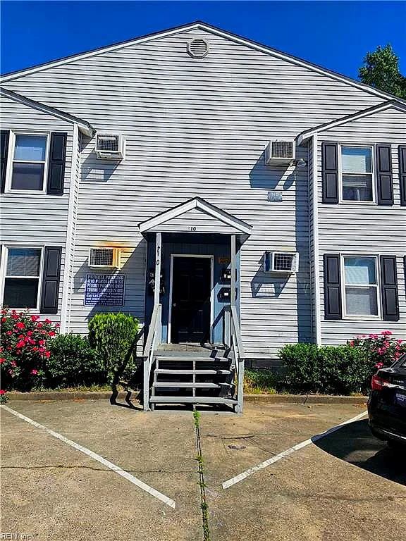 410 Pendleton St #A, Norfolk — photo