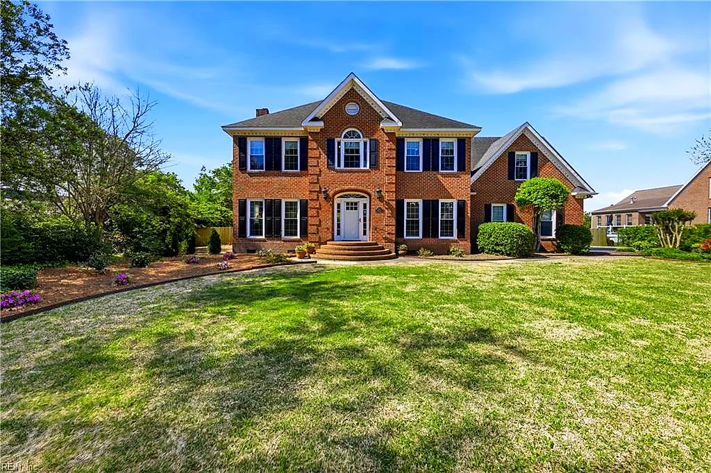 203 Starboard Ct, Elizabeth City — photo