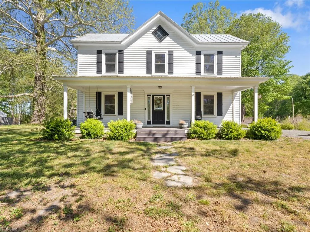 9239 Farys Mill RD, GLOUCESTER VA 23061