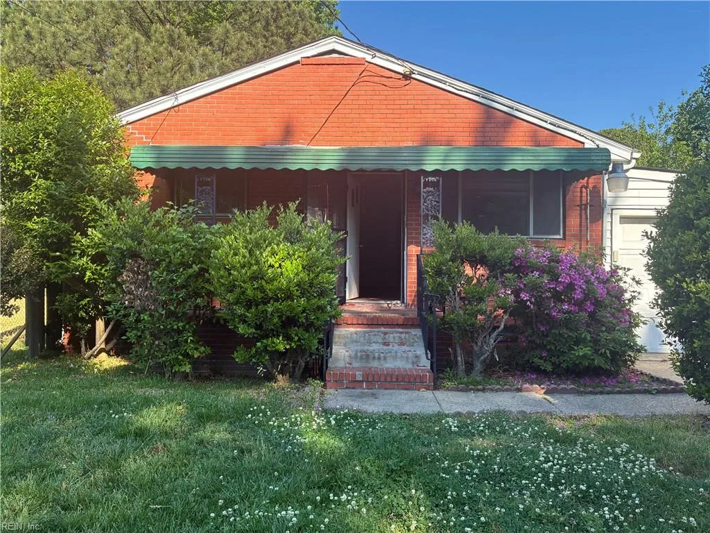 608 Edinburg AVE, CHESAPEAKE VA 23324