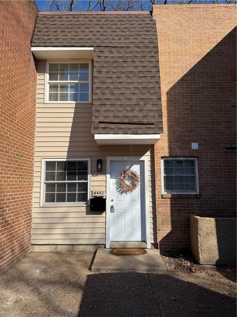 6442 Wellington ST, NORFOLK VA 23513