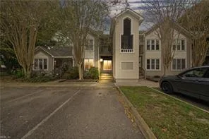 3814 Wyatt DR #2, PORTSMOUTH VA 23703