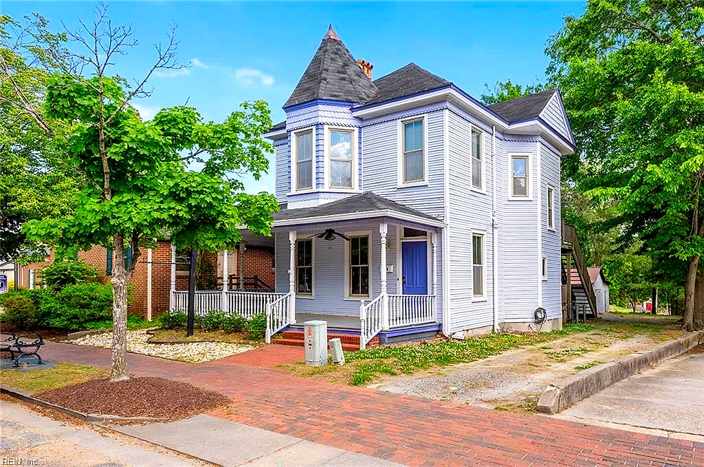 311 Main St, Smithfield — photo