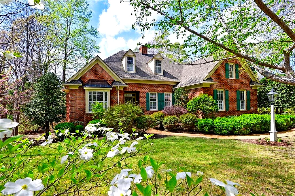 201 Heritage Pointe, Williamsburg — photo