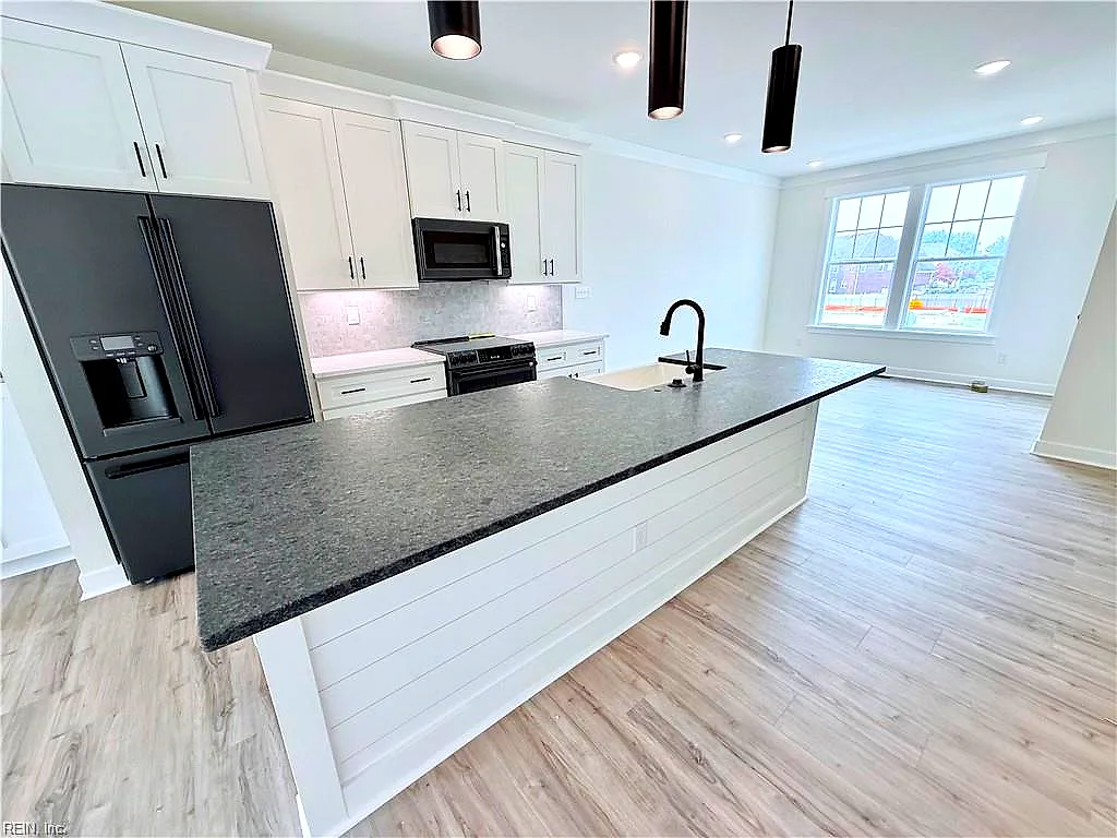 1072 Mesa Loop, Chesapeake — photo