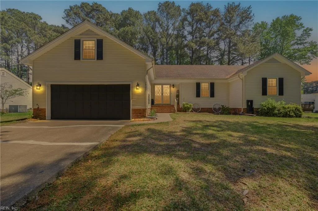 1832 Woodland RD, SUFFOLK VA 23436