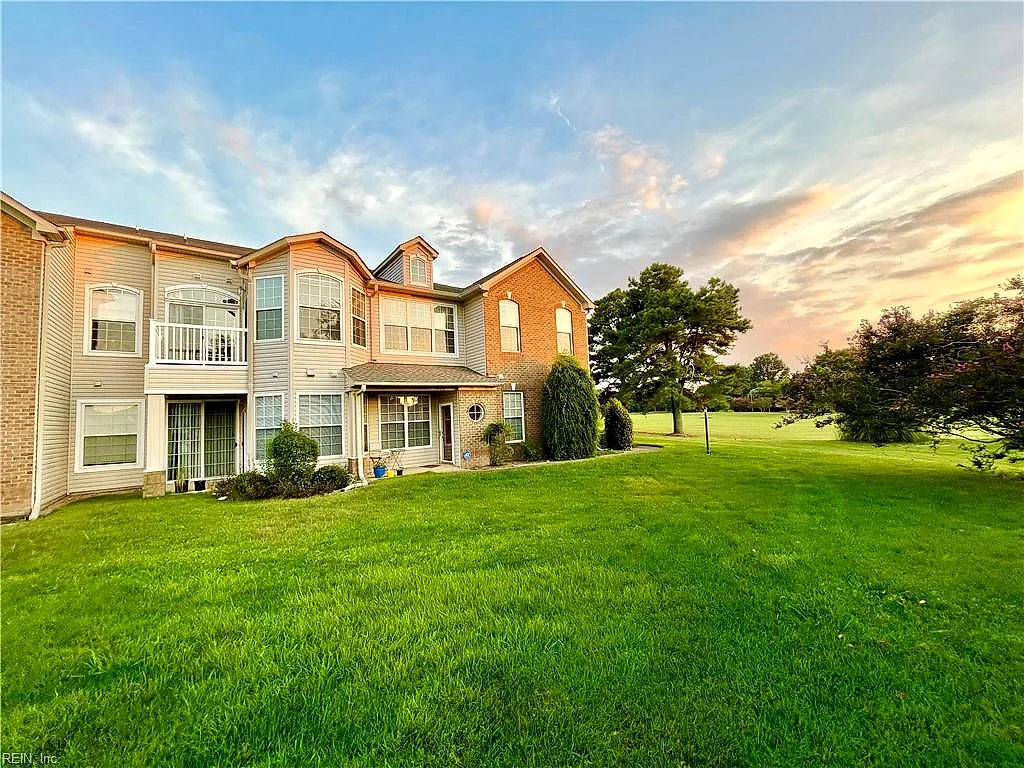 1087 Grand Oak Ln, Virginia Beach — photo