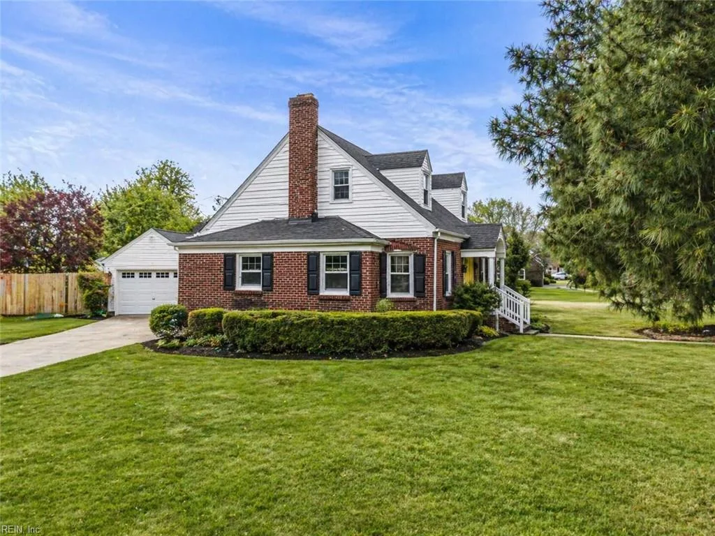 42 Rens Rd, Poquoson — photo