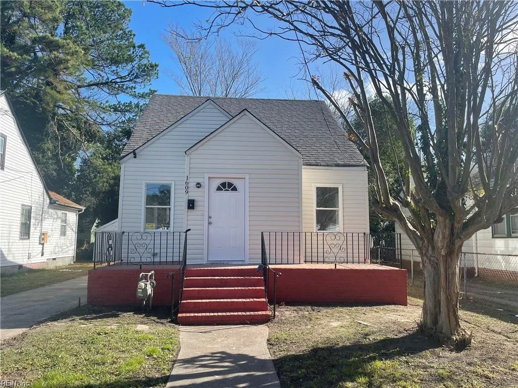 1609 Richmond AVE, PORTSMOUTH VA 23704