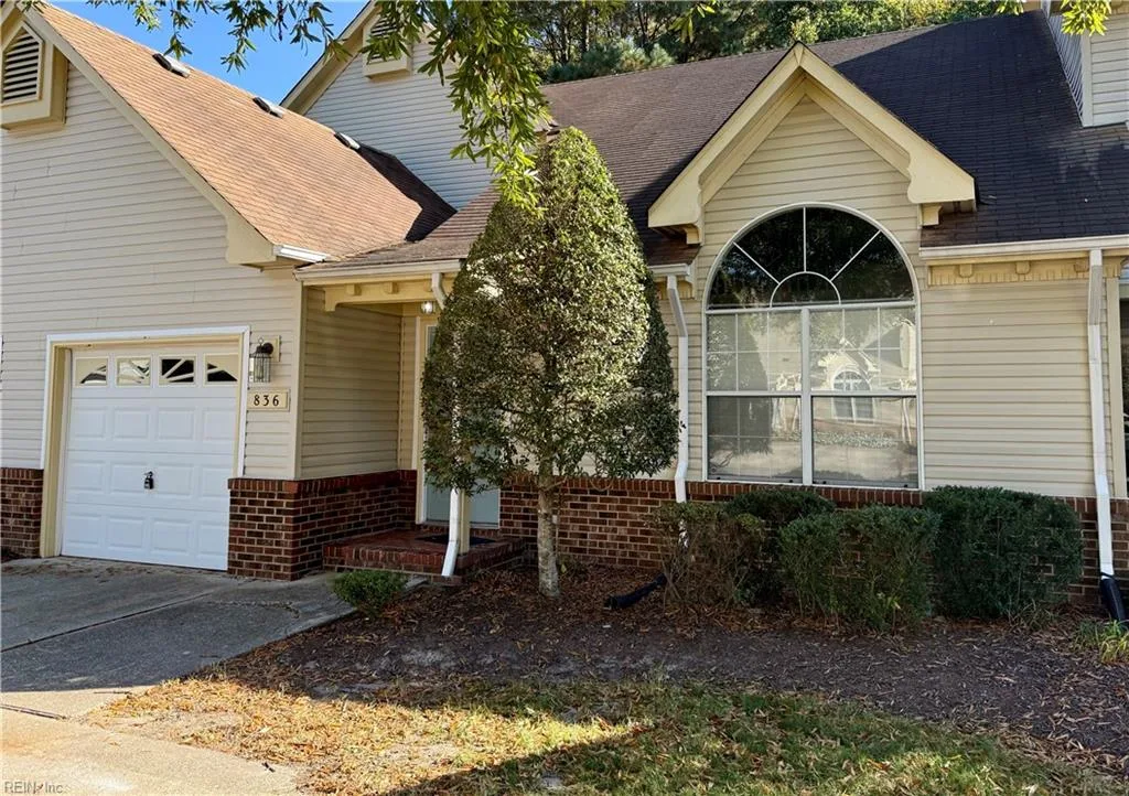 836 Shoal Creek TRL, CHESAPEAKE VA 23320