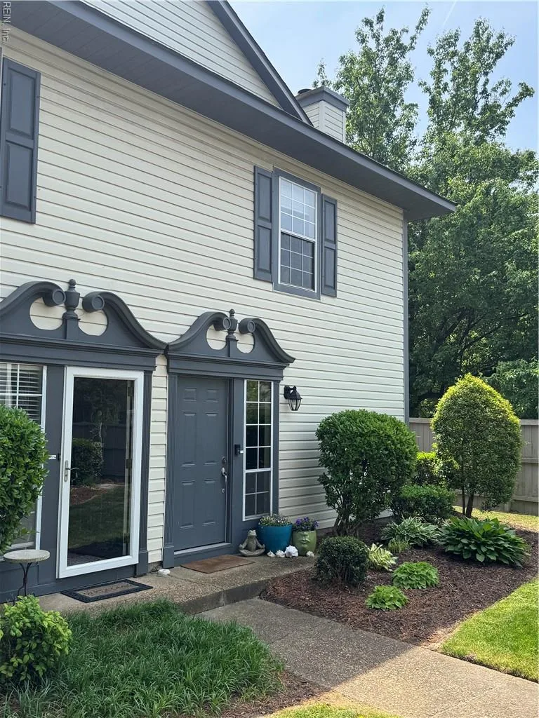 407 Chatterton DR, VIRGINIABEACH VA 23454