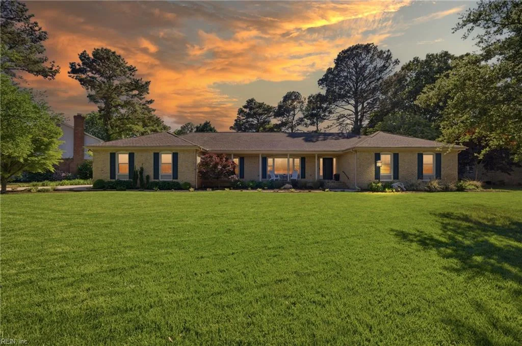 1605 Bay Point DR, VIRGINIABEACH VA 23454