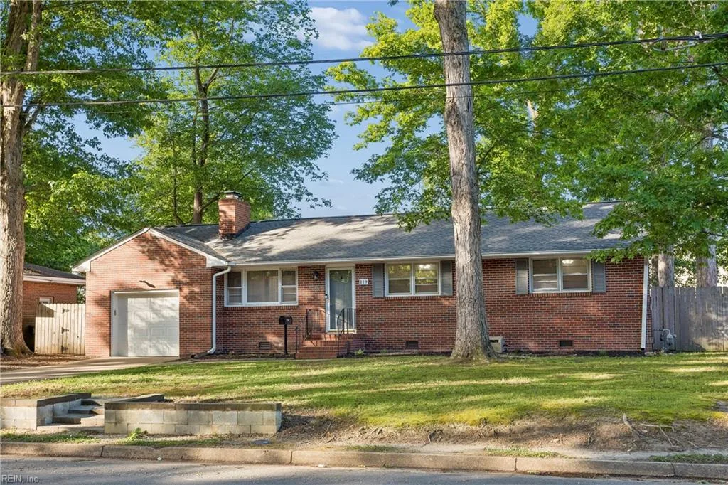 119 Nicewood DR, NEWPORTNEWS VA 23602