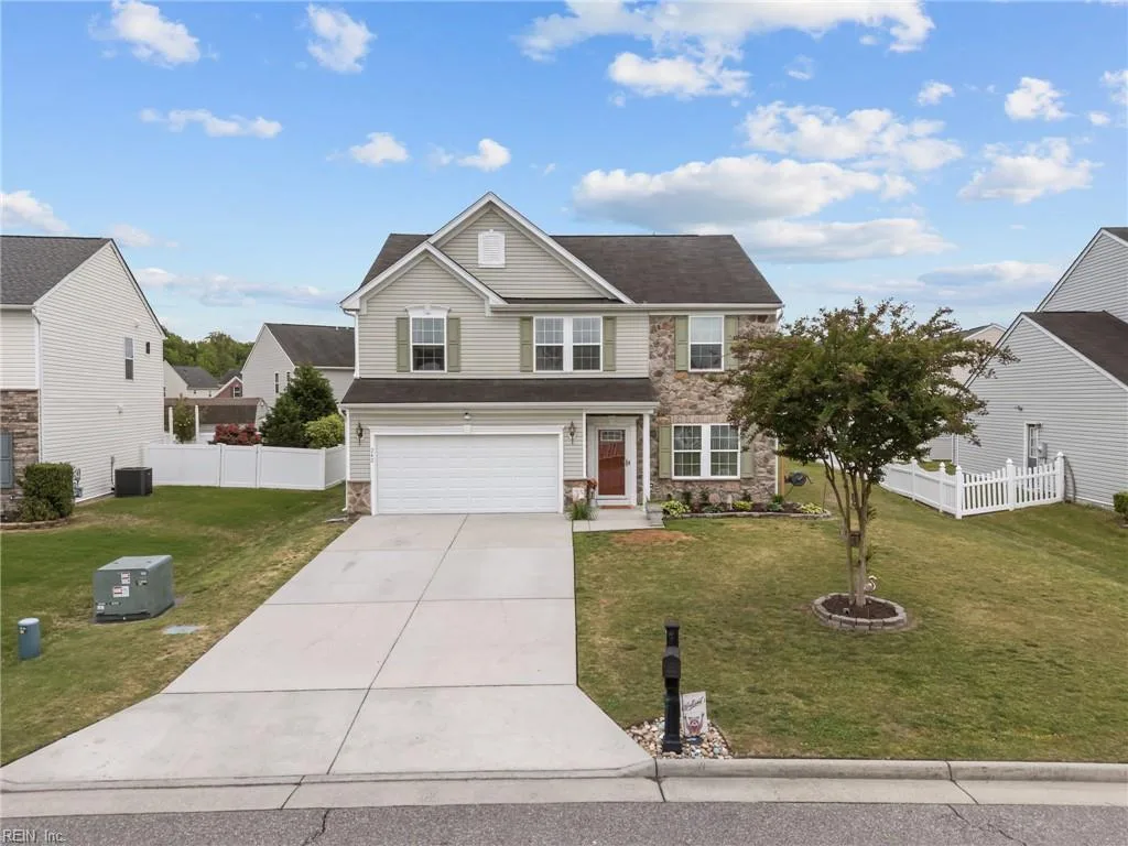 242 Hawksbill LN, NEWPORTNEWS VA 23601