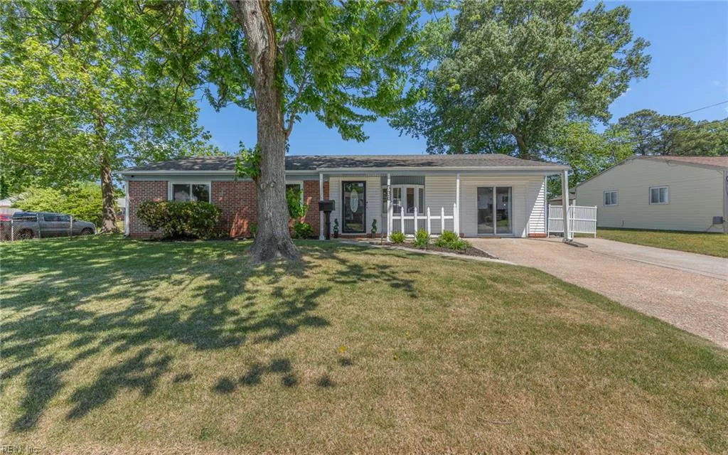 3428 S Plaza TRL, VIRGINIABEACH VA 23452