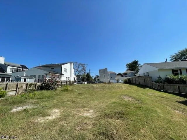 5609 Meer St, Virginia Beach — photo