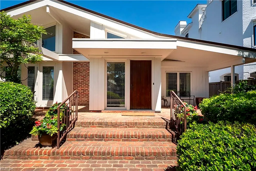 103 48th St, Virginia Beach — photo