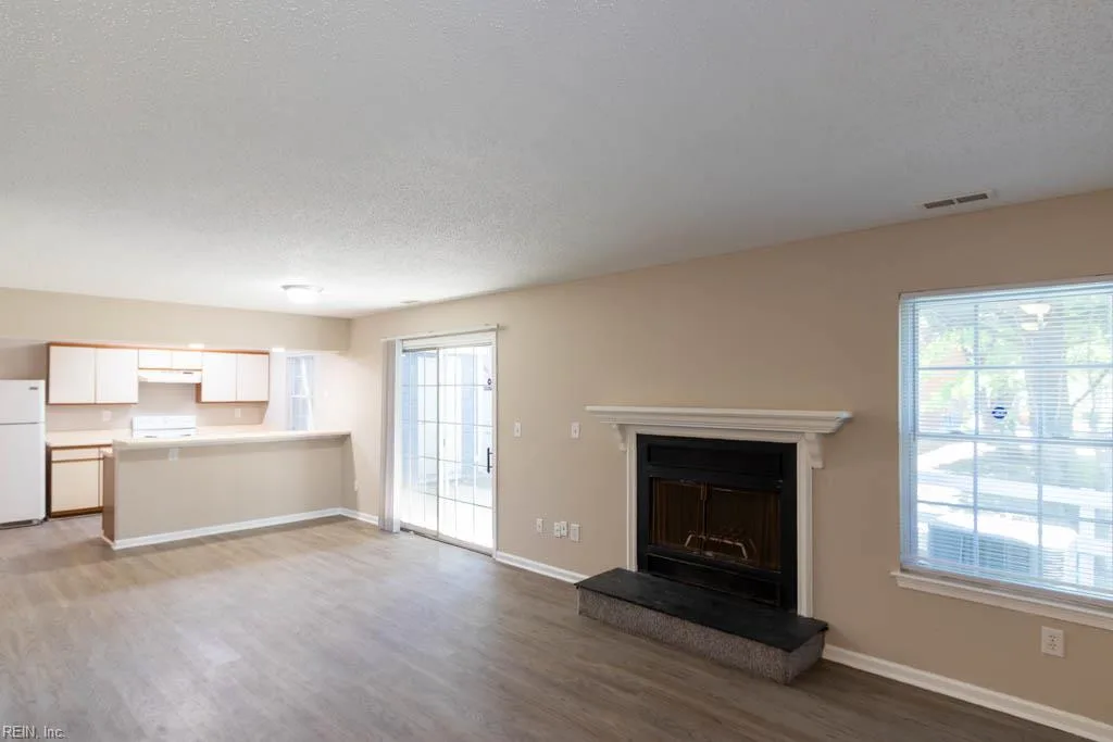 616 Ridge CIR, CHESAPEAKE VA 23320